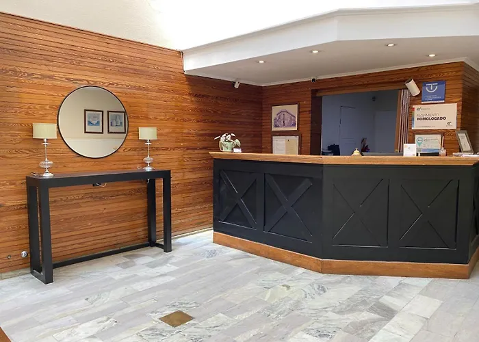 Centro Plaza Hotel
